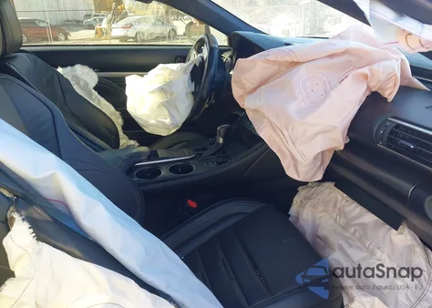 2016 Lexus Rc 350 z USA, uszkodzony, nr VIN JTHHE5BC4G5013516